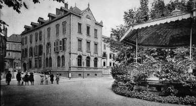 Historische Postkarte - Thionville - Schwesternwohnheim