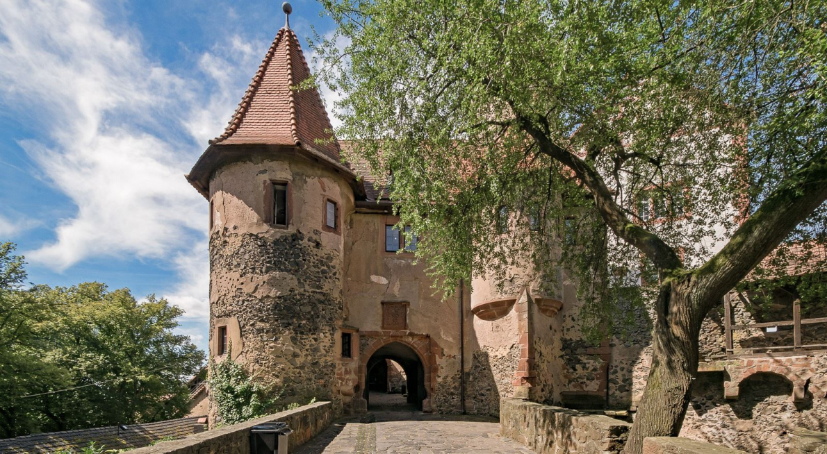 Mittelalterliche Burg Ronneburg in Hessen (Deutschland)