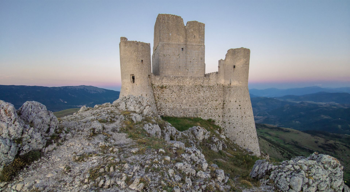 © Valerio Mei - 123RF.com - Bild 152052297 | Festungen in Italien