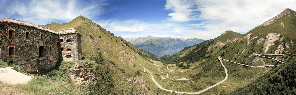 (c) Rostislav Glinsky - 123rf.com - Bild 10207957 - Colle delle Finestre