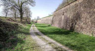 Festungsstadt Neuf-Brisach - erbaut vom Festungsbaumeister Sébastien Vauban Festungsstadt Neuf-Brisach - erbaut vom Festungsbaumeister Sébastien Vauban