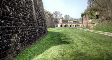 Festungsstadt Neuf-Brisach - erbaut vom Festungsbaumeister Sébastien Vauban Festungsstadt Neuf-Brisach - erbaut vom Festungsbaumeister Sébastien Vauban