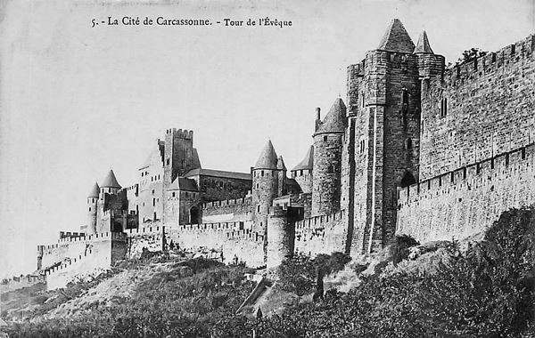 Historische Postkarte: Festungsstadt Carcassonne - Frankreich 