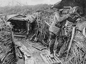 Quelle: Historische Postkarte von den Schlachtfeldern des Ersten Weltkriegs