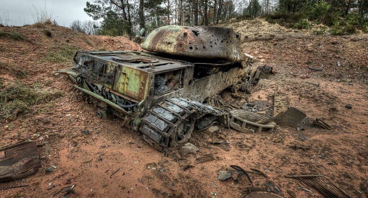 Panzer - AMX30 - Hartziel auf dem Truppenübungsplatz bei Bitche in Frankreich