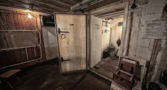 Westwall - Regelbau 108b - Eingang von der Gasschleuse zum Bereitschaftsraum