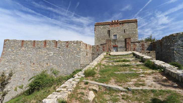 Festungen in Ligurien