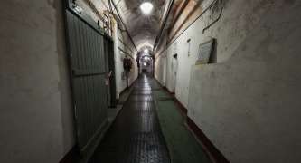 Maginot- Linie - Gros Ouvrage Hackenberg - Hohlgang zu den Maschinenraum (Usine) Maginot- Linie - Gros Ouvrage Hackenberg - Hohlgang zu den Maschinenraum (Usine)