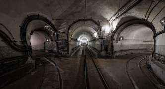 Maginot- Linie - Gros Ouvrage Hackenberg - Hohlgänge zu den Kampfblöcken und zur Hauptgalerie Maginot- Linie - Gros Ouvrage Hackenberg - Hohlgänge zu den Kampfblöcken und zur Hauptgalerie